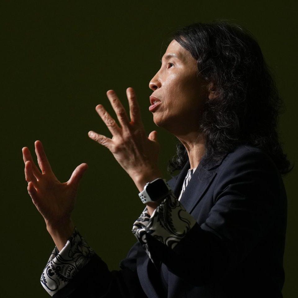 Bird flu, measles top 2025 concerns for Canada's chief public health officer